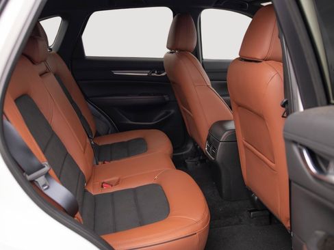 Used 2024 MAZDA CX-5 Carbon Edition image 14