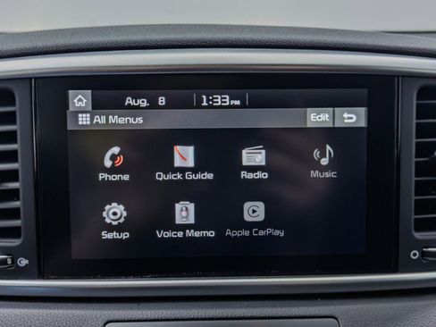 Used 2022 Kia Sportage LX image 32