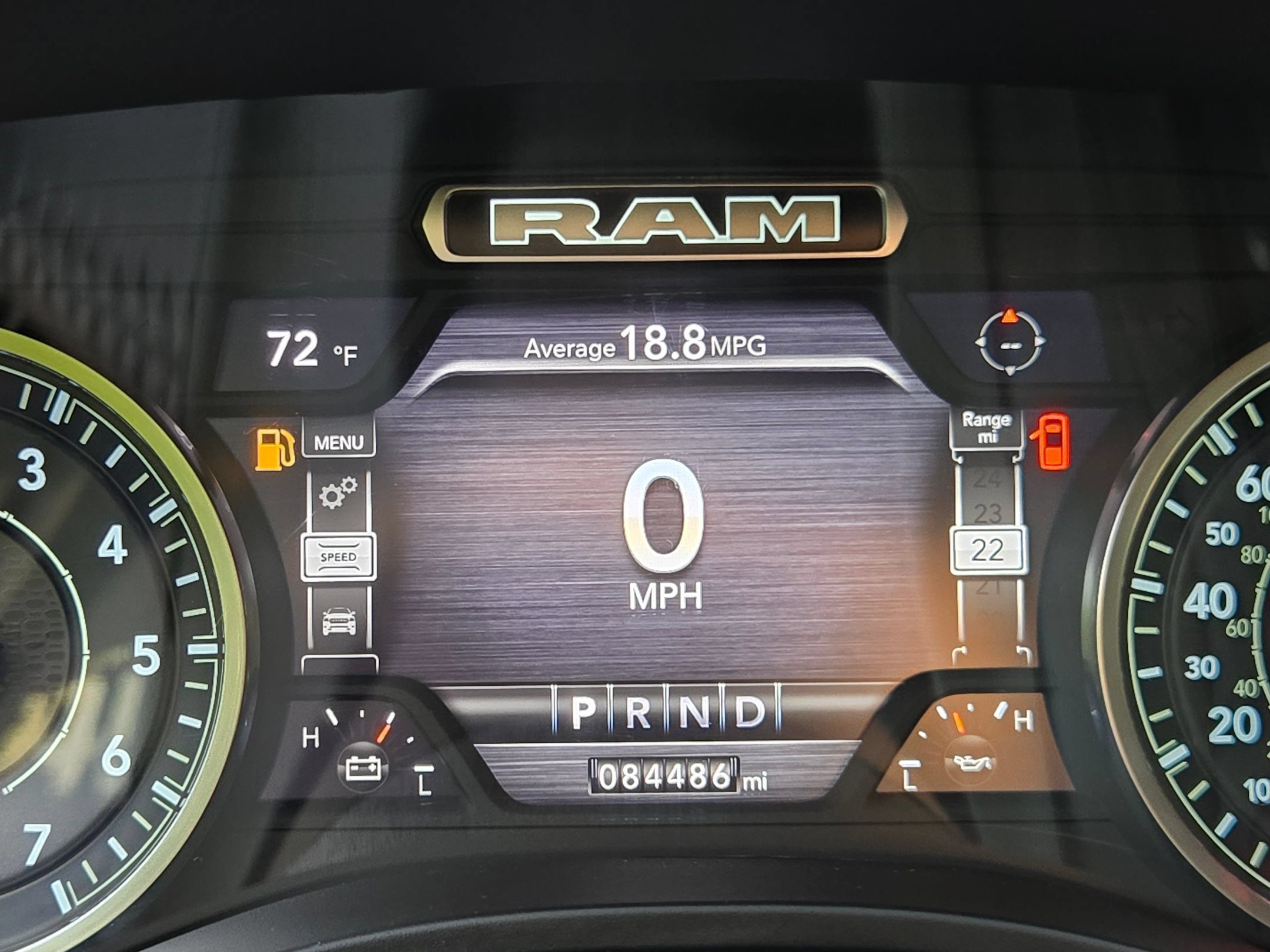 Used 2024 RAM 1500 Laramie RWD image 29