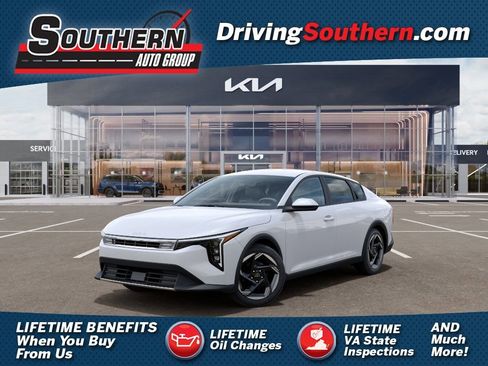 New 2026 Kia K4 EX image 1