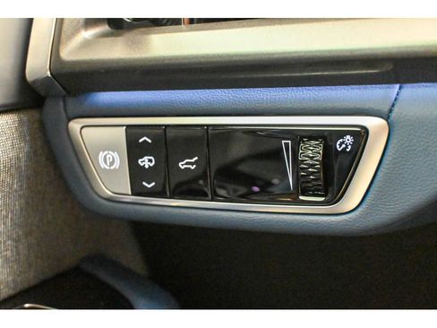 New 2026 Cadillac Vistiq Premium Luxury image 29