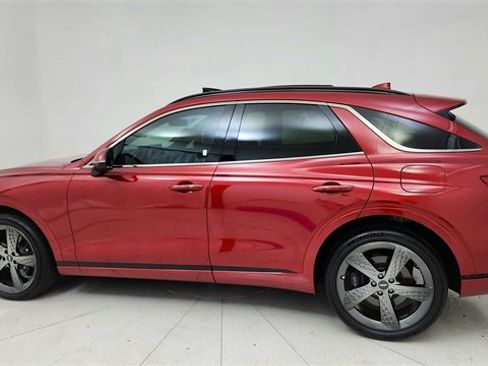 Used 2024 Genesis GV70 3.5T Sport w/ Sport Advanced Package image 4