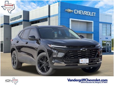 New 2026 Chevrolet Trax ACTIV image 1