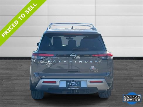 Used 2024 Nissan Pathfinder Platinum image 4