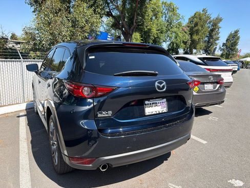 Used 2021 MAZDA CX-5 Signature AWD/4WD image 4