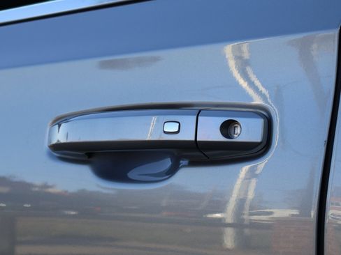 Certified 2024 GMC Yukon XL SLE w/ Gmc Pro Safety Plus Package image 25