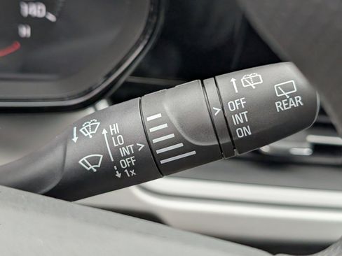 New 2026 Chevrolet Trax LS w/ LS Convenience Package image 25