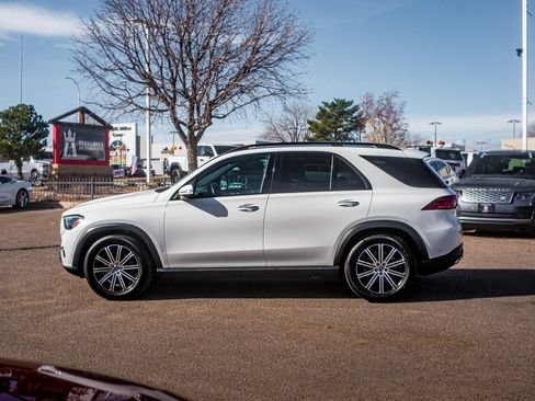 Used 2024 Mercedes-Benz GLE 350 4MATIC image 4