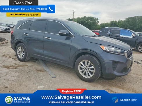 Used 2020 Kia Sorento LX w/ LX I4 Convenience Package FWD image 5