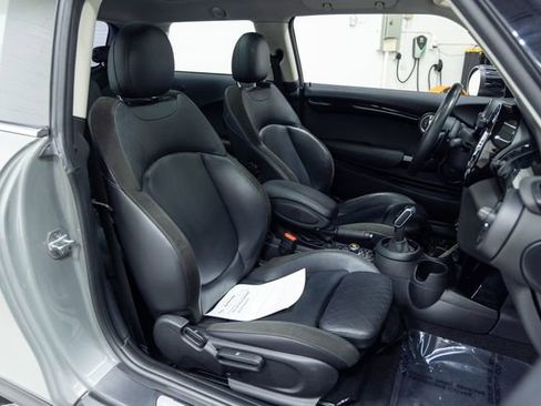 Used 2020 MINI Cooper S image 26