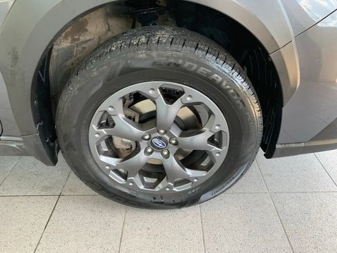 Used 2021 Subaru Crosstrek 2.5i Sport w/ Moonroof Package AWD/4WD image 19