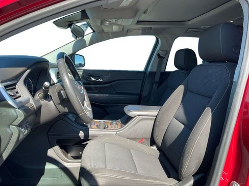 Used 2023 GMC Acadia SLE w/ Driver Convenience Package image 25