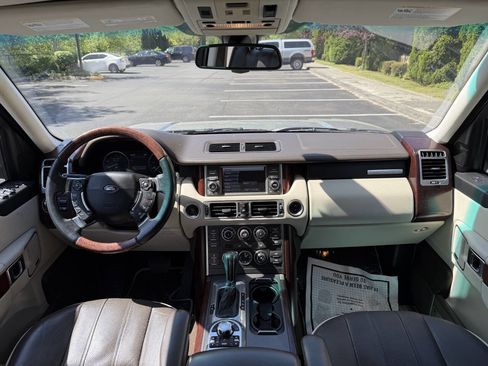 Used 2012 Land Rover Range Rover HSE LUX AWD/4WD image 12