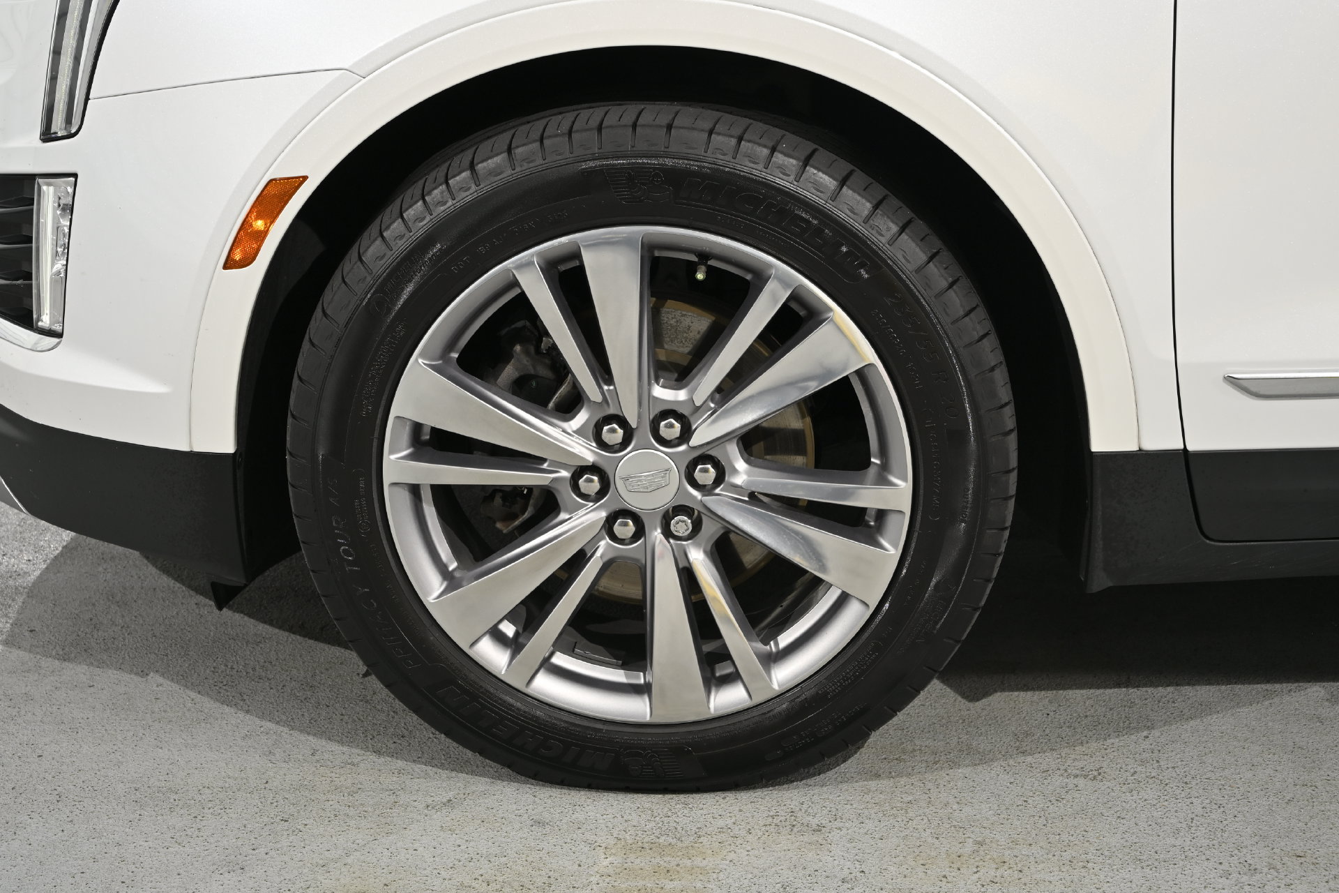 Used 2024 Cadillac XT5 Premium Luxury AWD/4WD image 40