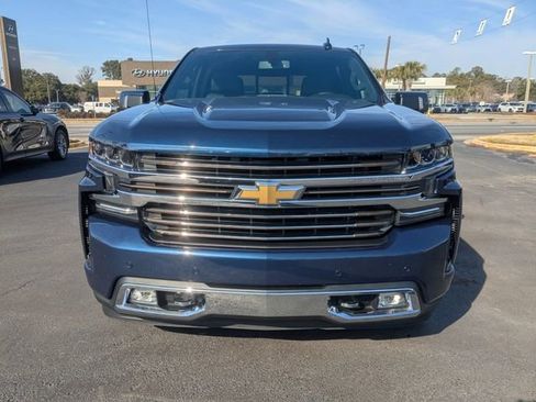 Used 2019 Chevrolet Silverado 1500 High Country w/ Z71 Off-Road Package image 11