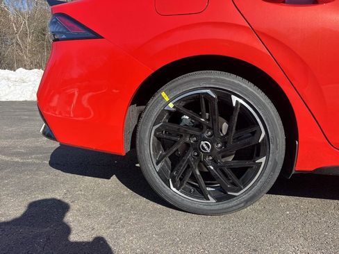 New 2026 Nissan Sentra SR w/ SR Premium Package image 9