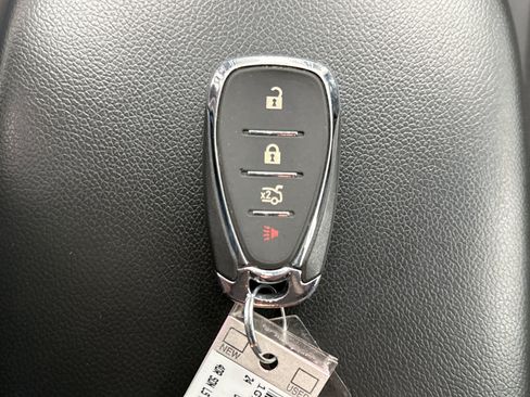 Used 2024 Chevrolet Malibu LS FWD image 17