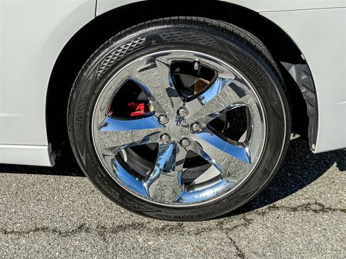 Used 2014 Dodge Charger R/T image 19