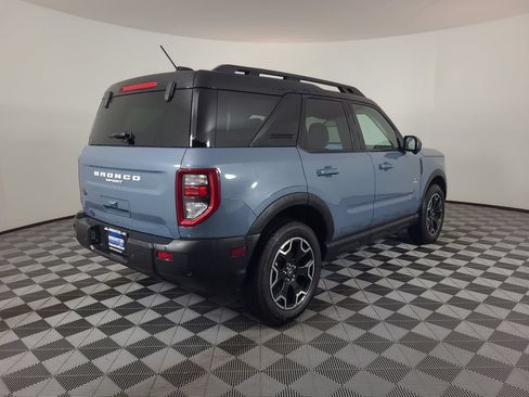 New 2025 Ford Bronco Sport Outer Banks w/ Outer Banks Tech Package+ AWD/4WD image 3