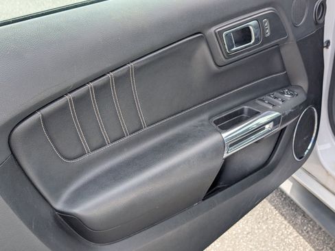 Used 2021 Ford Mustang Premium image 16