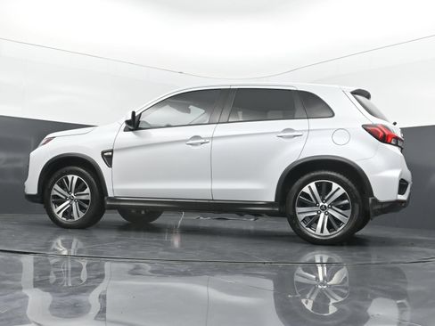 Used 2022 Mitsubishi Outlander Sport ES AWD/4WD image 36