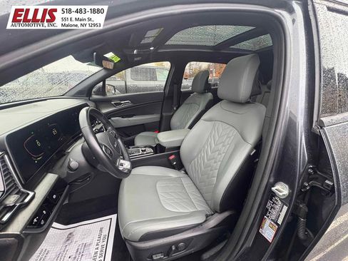 Used 2023 Kia Sportage X-Line w/ X-Line Premium Package image 16