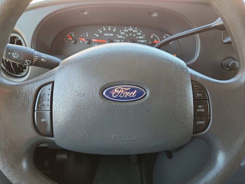 Used 2008 Ford E-250 and Econoline 250 image 19