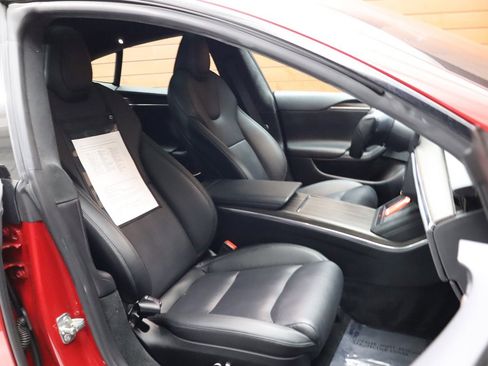 Used 2022 Tesla Model S AWD image 35