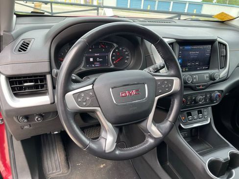 Used 2020 GMC Terrain SLE w/ Driver Convenience Package FWD image 10