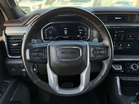 Used 2024 GMC Sierra 1500 Denali w/ Denali Reserve Package image 14