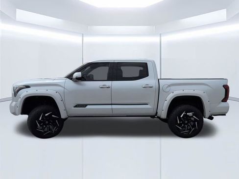 Used 2023 Toyota Tundra Platinum w/ Advanced Package AWD/4WD image 12