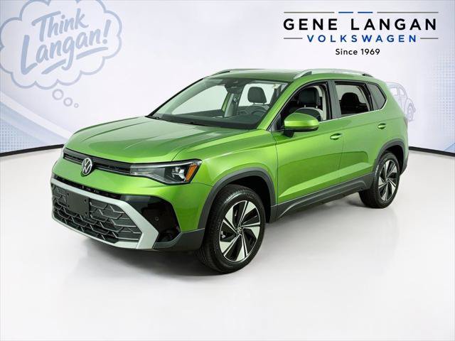 New 2027 Volkswagen Taos SE AWD/4WD image 1