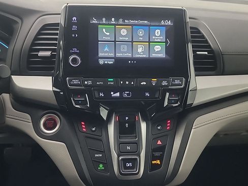 Used 2018 Honda Odyssey EX image 29