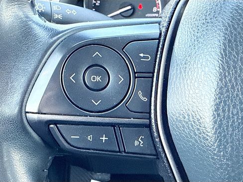 Used 2023 Toyota Camry SE image 32