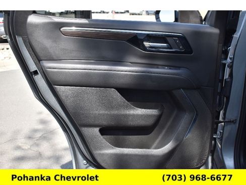 Used 2025 Chevrolet Tahoe Z71 AWD/4WD image 24