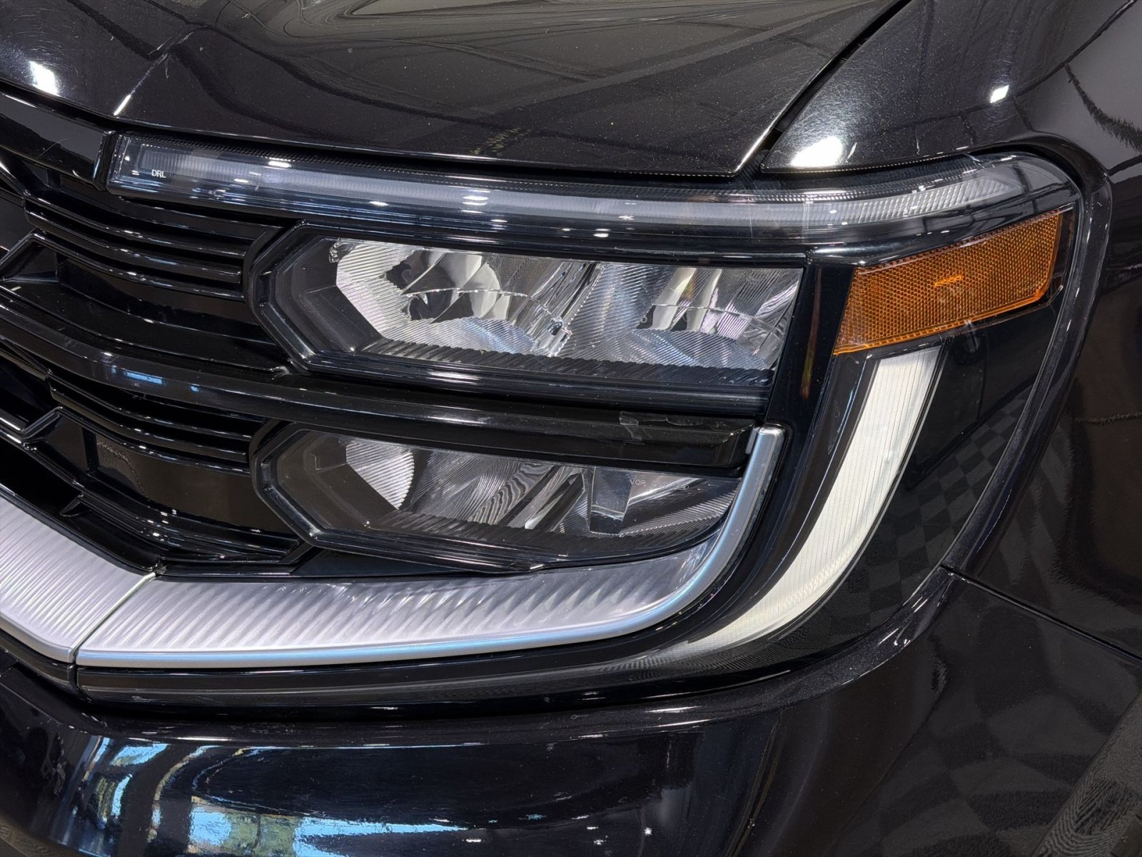 Used 2025 Ford Expedition Max Platinum AWD/4WD image 13