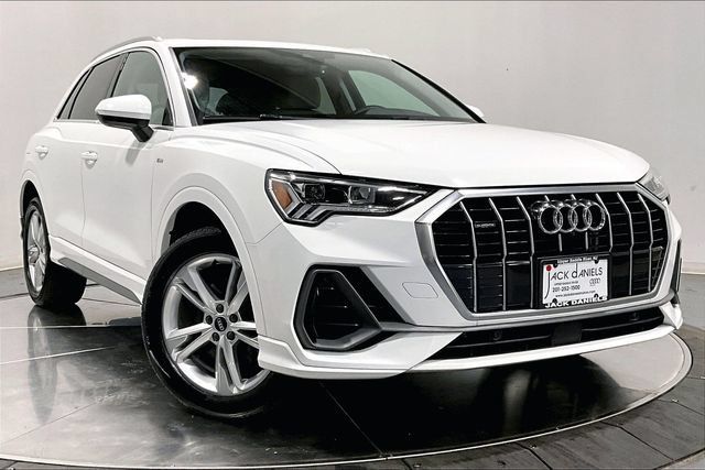 Used 2022 Audi Q3 2.0T Premium Plus AWD/4WD image 7