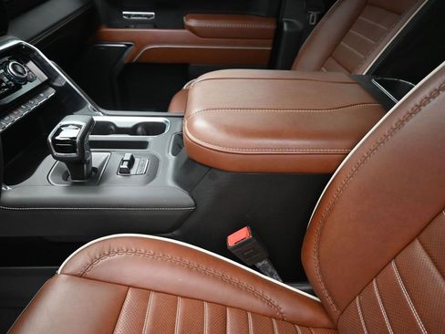 Used 2024 GMC Sierra 1500 Denali Ultimate image 20