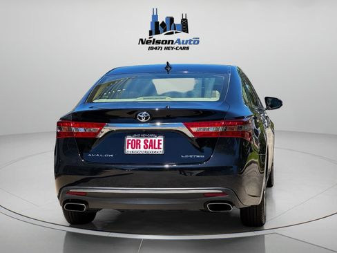 Used 2018 Toyota Avalon Limited w/ All Weather Liner Package FWD image 5