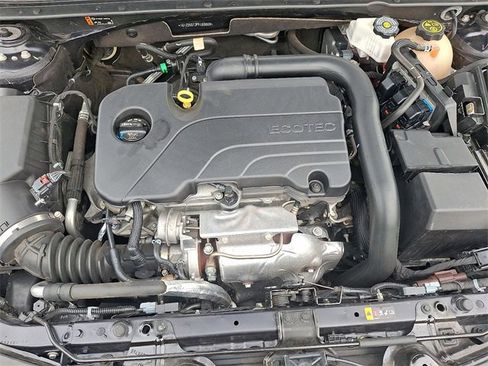 Used 2023 Chevrolet Malibu LT image 27