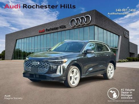 Certified 2025 Audi Q5 Premium w/ Premium Plus AWD/4WD image 1