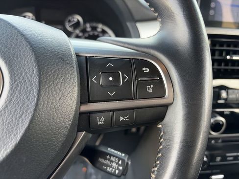 Used 2023 Lexus GX 460 Premium w/ Premium Package AWD/4WD image 16