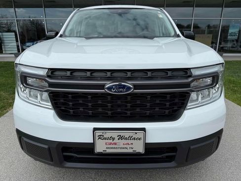 Used 2024 Ford Maverick XLT w/ XLT Luxury Package AWD/4WD image 3