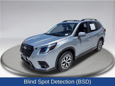 Certified 2022 Subaru Forester Premium AWD/4WD image 20