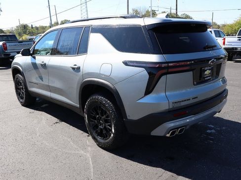 New 2026 Chevrolet Traverse Z71 w/ Enhanced Driving Package image 3