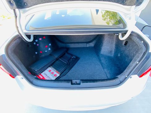 Used 2020 Honda Accord LX image 21
