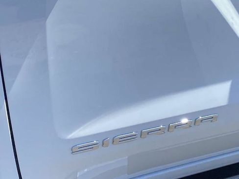 Used 2026 GMC Sierra 1500 SLT w/ SLT Premium Package AWD/4WD image 28