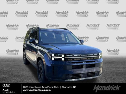 Used 2025 Hyundai Santa Fe XRT AWD/4WD image 1