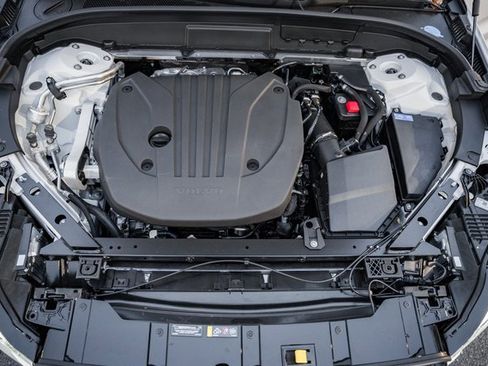 New 2026 Volvo XC60 B5 Ultra w/ Climate Package image 19