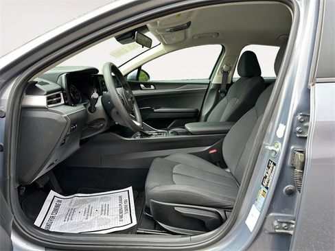 Used 2023 Kia K5 LXS image 9
